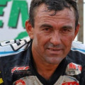 Piloto de motocross morre esmagado por retroescavadeira em Pernambuco Piloto de motocross morre esmagado por retroescavadeira em Pernambuco