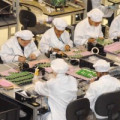 Produção industrial brasileira recua 2% entre junho e julho deste ano Produção industrial brasileira recua 2% entre junho e julho deste ano