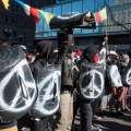 Governo quer conhecer Black Bloc para atuar contra vandalismo Governo quer conhecer Black Bloc para atuar contra vandalismo