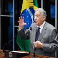 Fernando Henrique defende renovação política em homenagem ao Plano Real Fernando Henrique defende renovação política em homenagem ao Plano Real