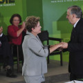 Dilma diz que motivações eleitorais não podem parar trabalhos do Congresso Dilma diz que motivações eleitorais não podem parar trabalhos do Congresso