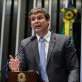 Guantánamo é demonstração de hipocrisia do governo dos EUA, diz Lindbergh Guantánamo é demonstração de hipocrisia do governo dos EUA, diz Lindbergh