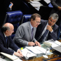 Senadores serão empossados neste domingo Senadores serão empossados neste domingo