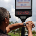 Horário de Verão começa neste domingo em três regiões do país