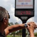Neste domingo é dia de adiantar o relógio em uma hora no Sul, Sudeste e Centro-Oeste Neste domingo é dia de adiantar o relógio em uma hora no Sul, Sudeste e Centro-Oeste