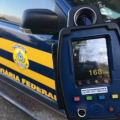 Motorista é flagrado a 181km/h em rodovia no Rio de Janeiro