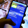 Beneficiário pode contestar suspensão de auxílio emergencial de R$ 300