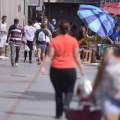 Expectativa de vida no Brasil sobe para 76,6 anos em 2019