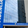 INSS, AGU e MPF firmam acordo para acabar com filas por benefícios