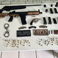 São José da Tapera: PM faz operação e prende dupla, armas e munições